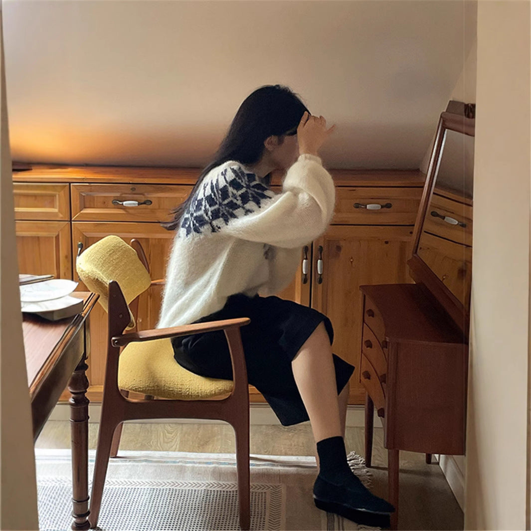 Women's Bodies Crew Neck Pullover Fashionable Loose Knitwear