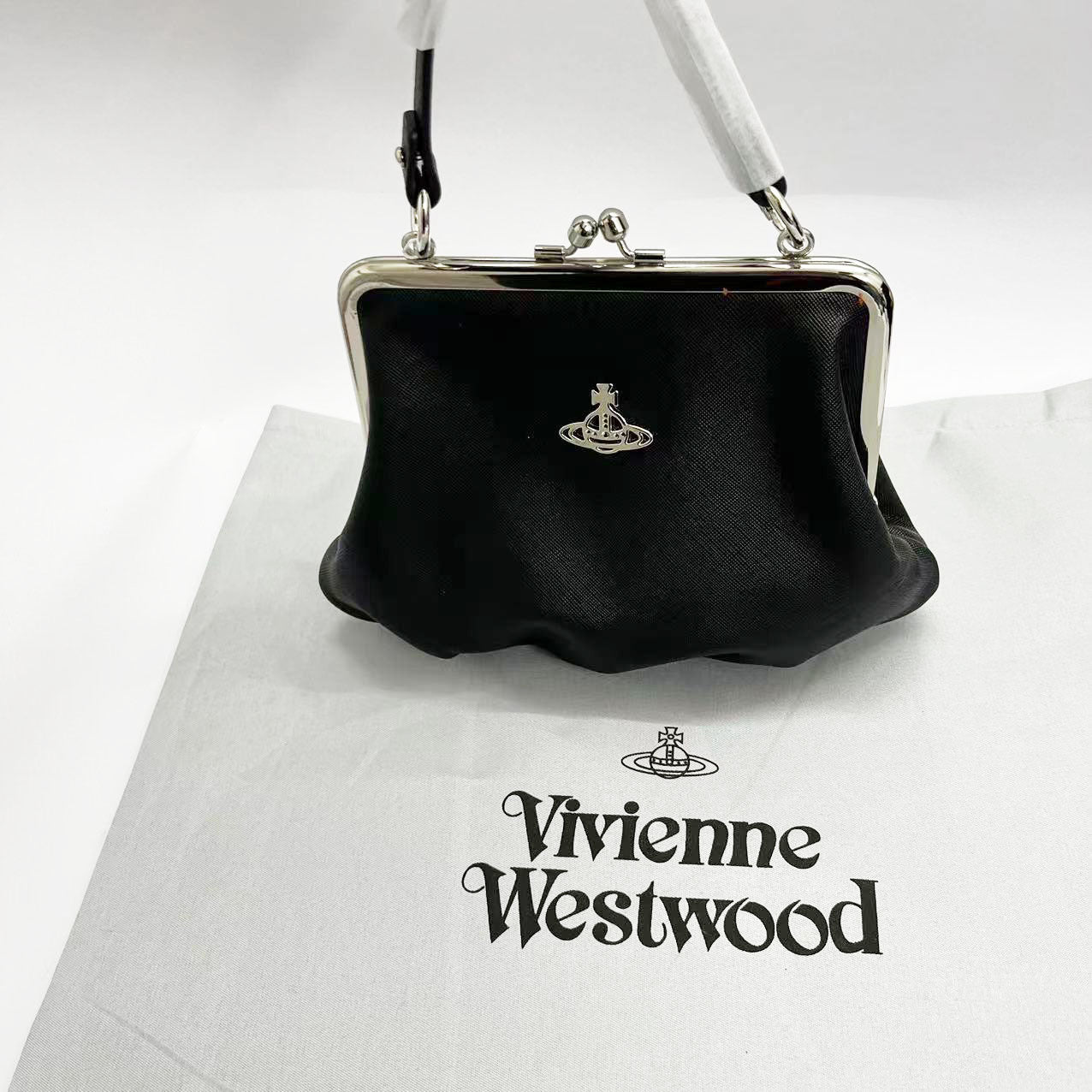 Women's For Niche Design Chain Ancient Queen Crossbody Bags