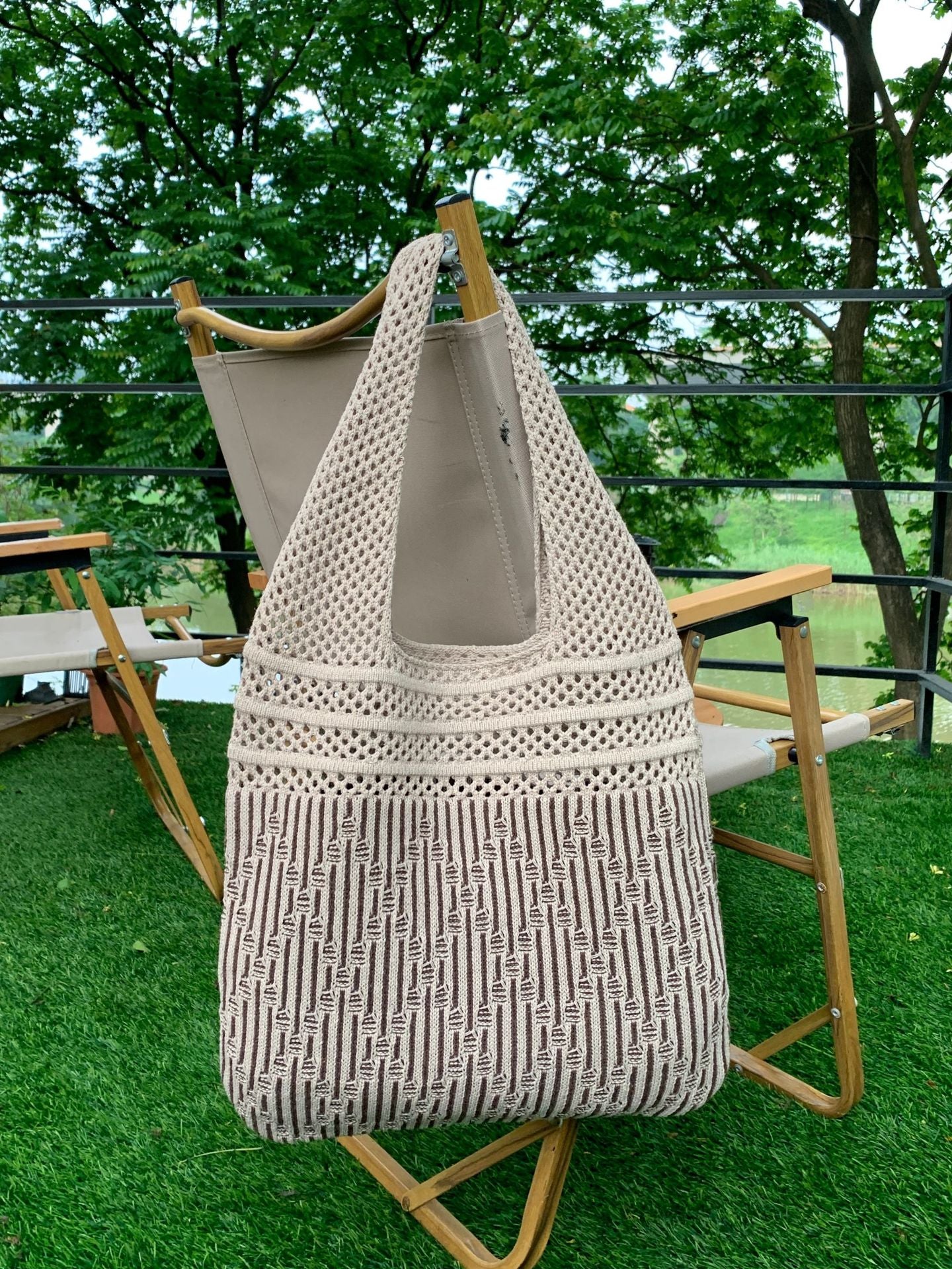 Women's Knitted Stylish Woven Niche Retro Woolen Shoulder Bags