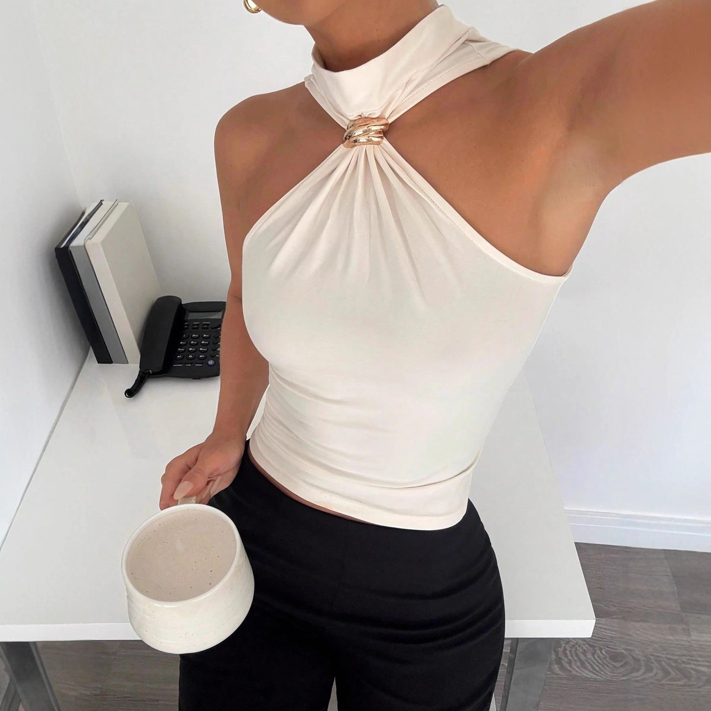 Women's Metal Ring Sleeveless Cold-shoulder Stretch Summer Vests