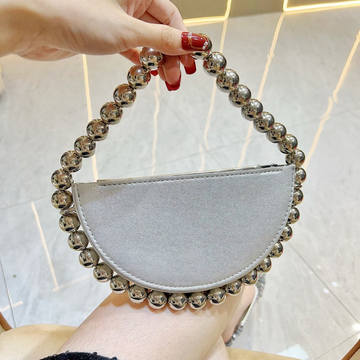 Women's Beaded Urban Simple Semicircle Dress Garment Bags