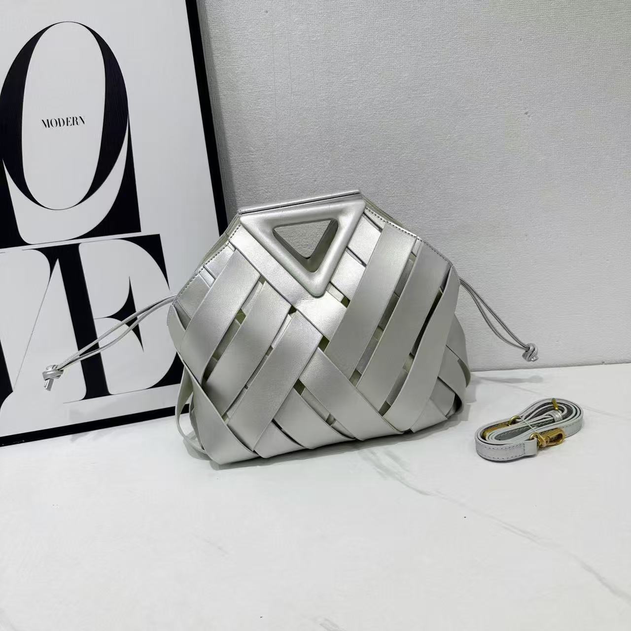 Women's Vegetable Basket Fashion Woven Large Capacity Bags