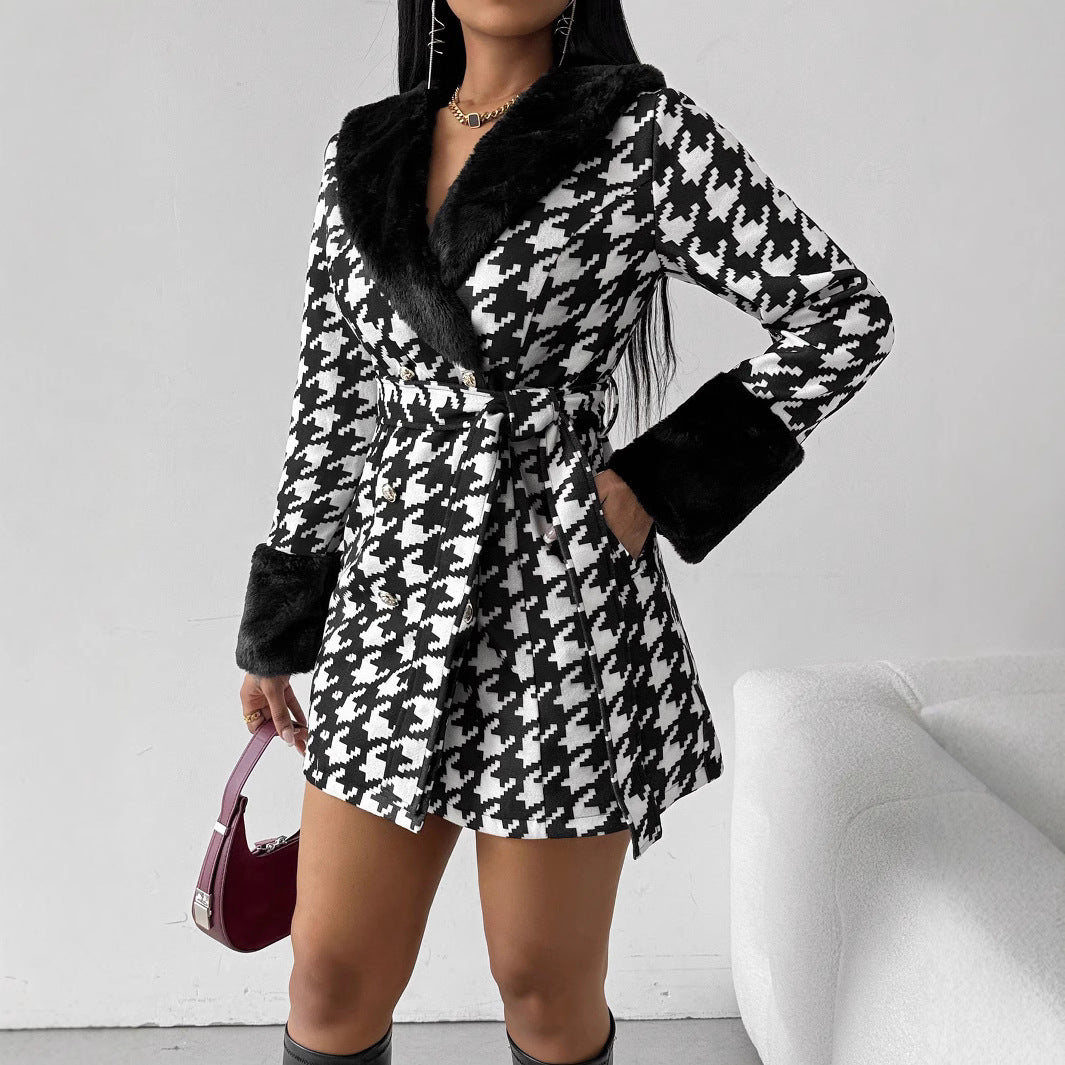Women's Black White Stitching Plush Cuff Woolen Coats