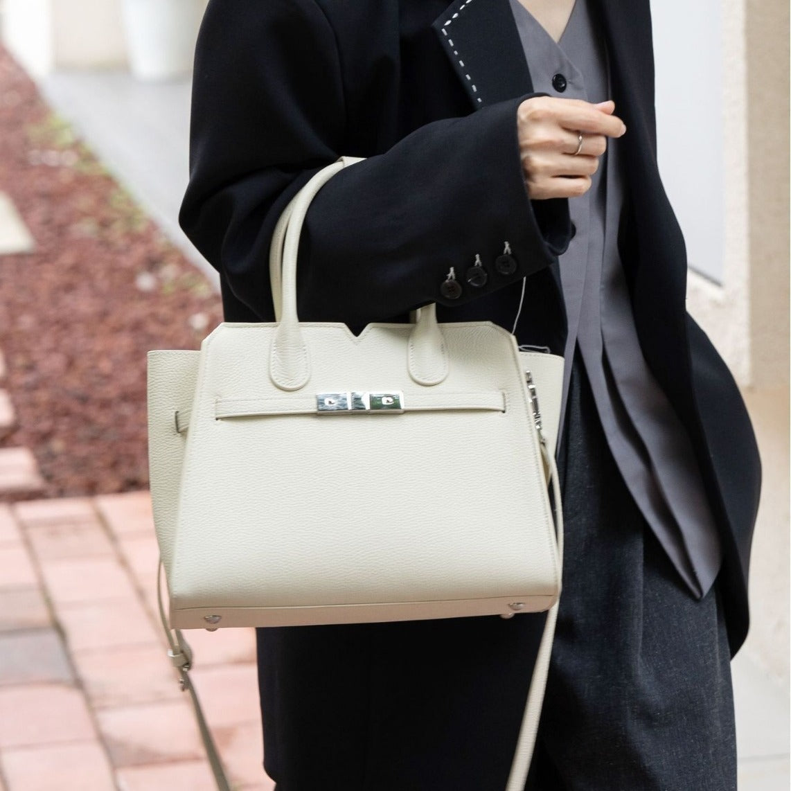 Women's Leather First Layer Cowhide Large Handbags