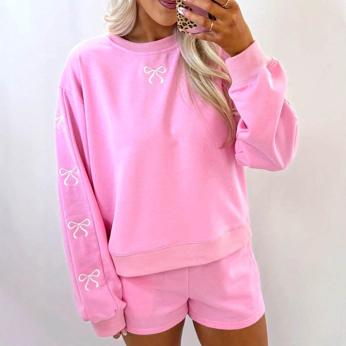 Loose Round Neck Pullover Solid Color Blouses
