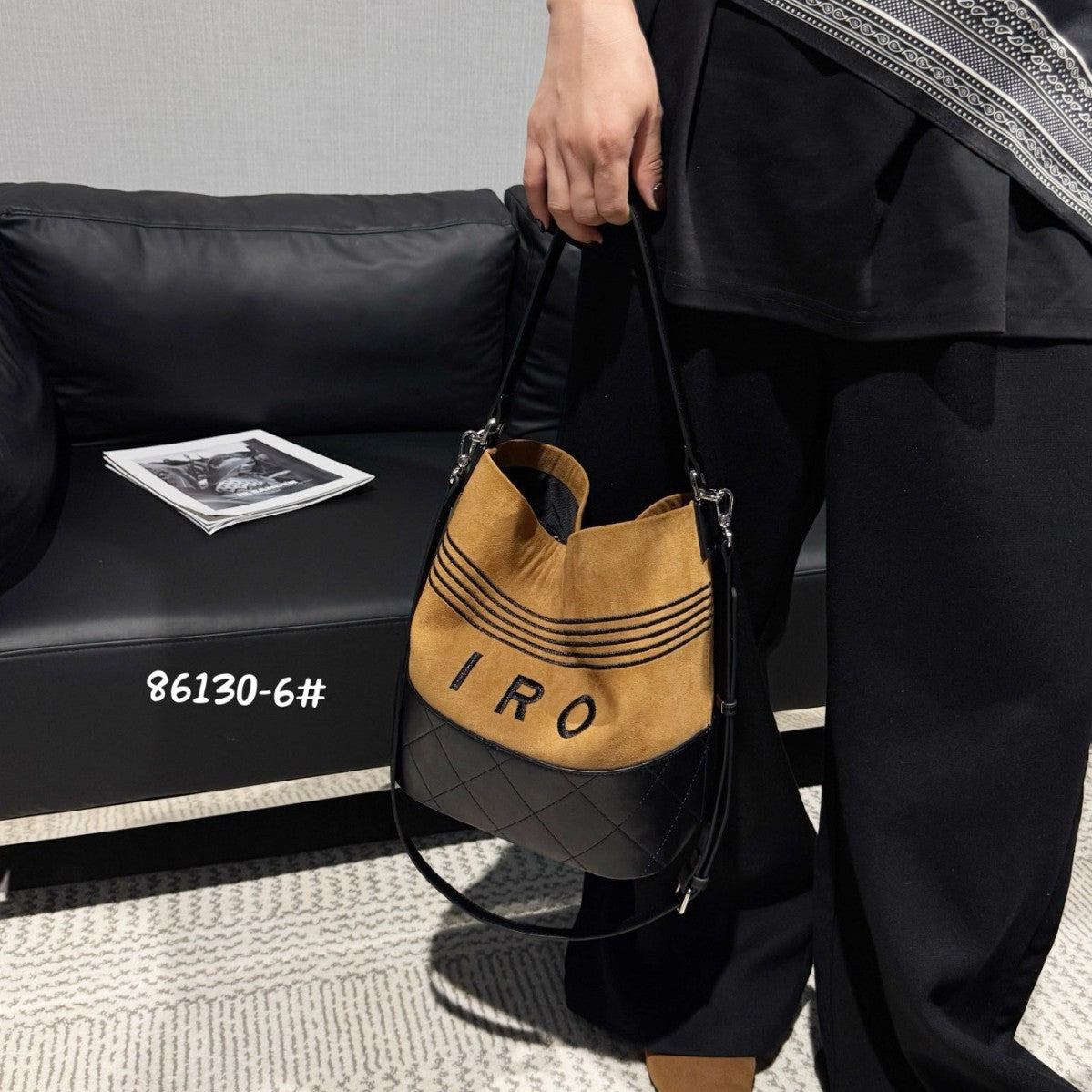 Women's Underarm Large Capacity Loose Feeling Commuter Bags