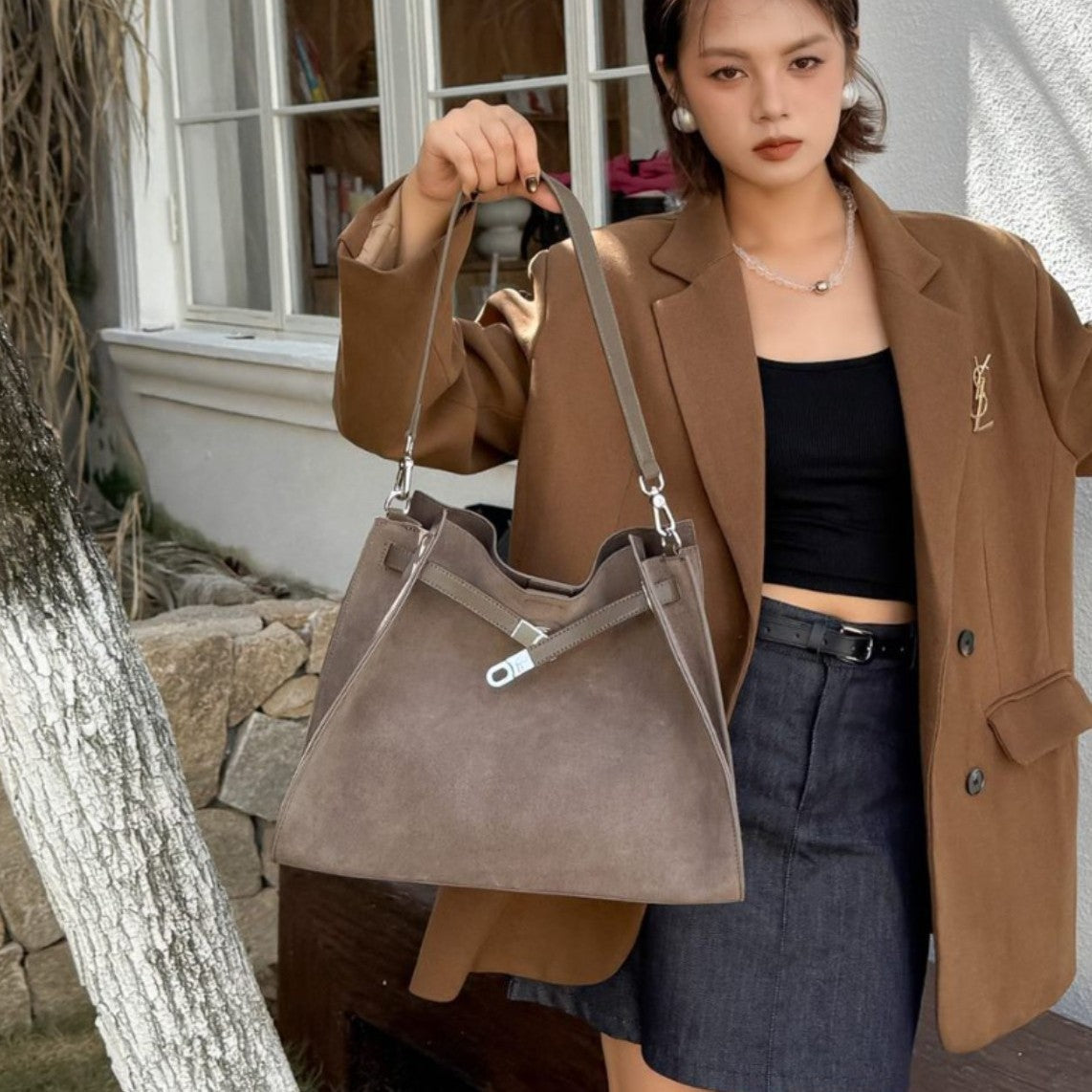 Women's Frosted Leather Hand-held Fashionable Large Capacity Armpit Bags