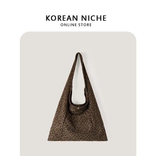 Women's Niche Leopard Print Large Capacity Easy Tote Bags