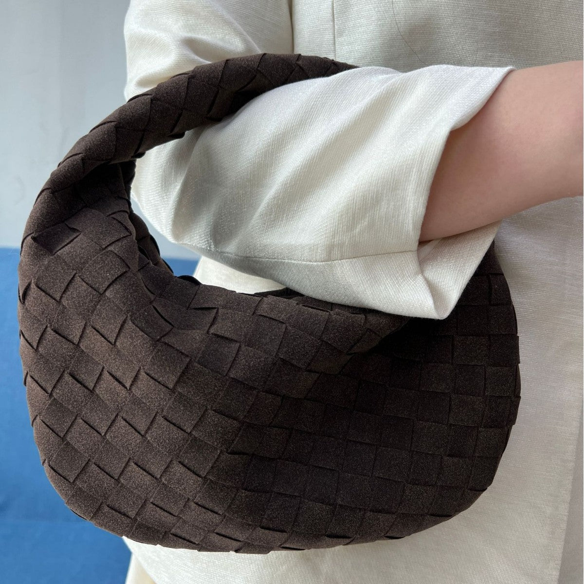 Elegant Classic Frosted Hand-woven Underarm Croissant Handbags