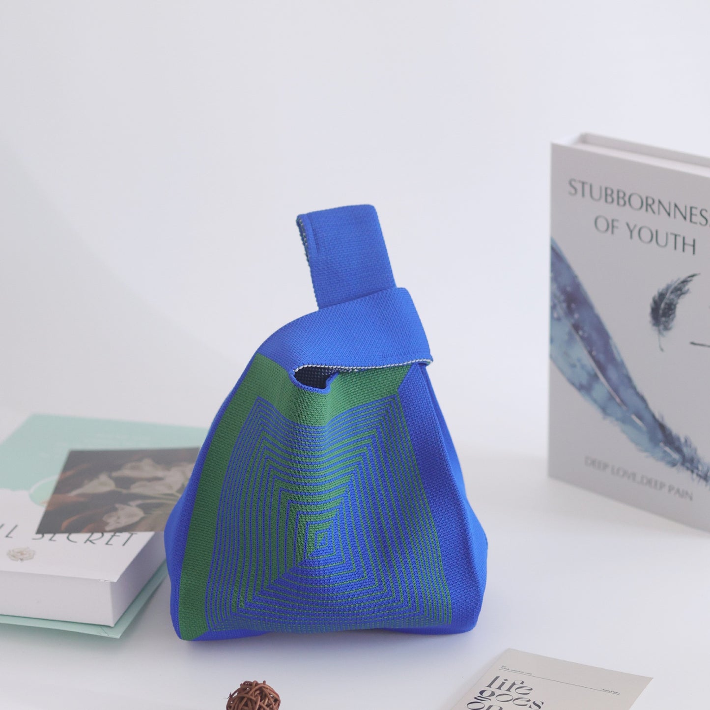 Women's Stylish Knitted Woven Vest Simple Handbags