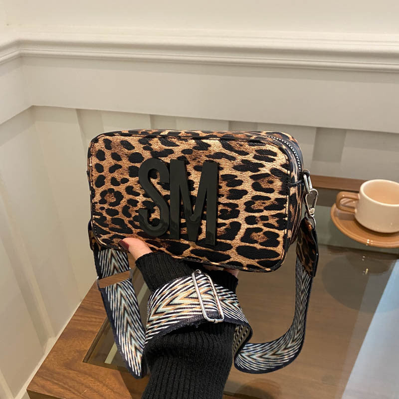 Women's Creative Versatile Autumn Simple Letter Shoulder Bags