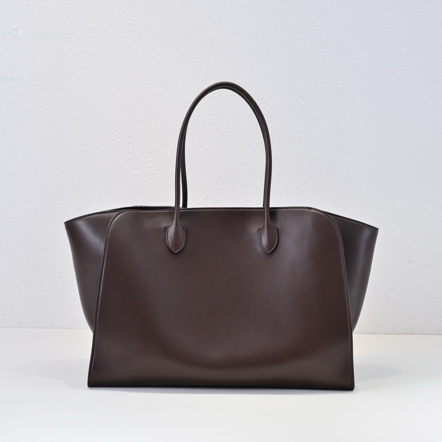 Trendy Neutral Black Wings Commuter Leisure Bags