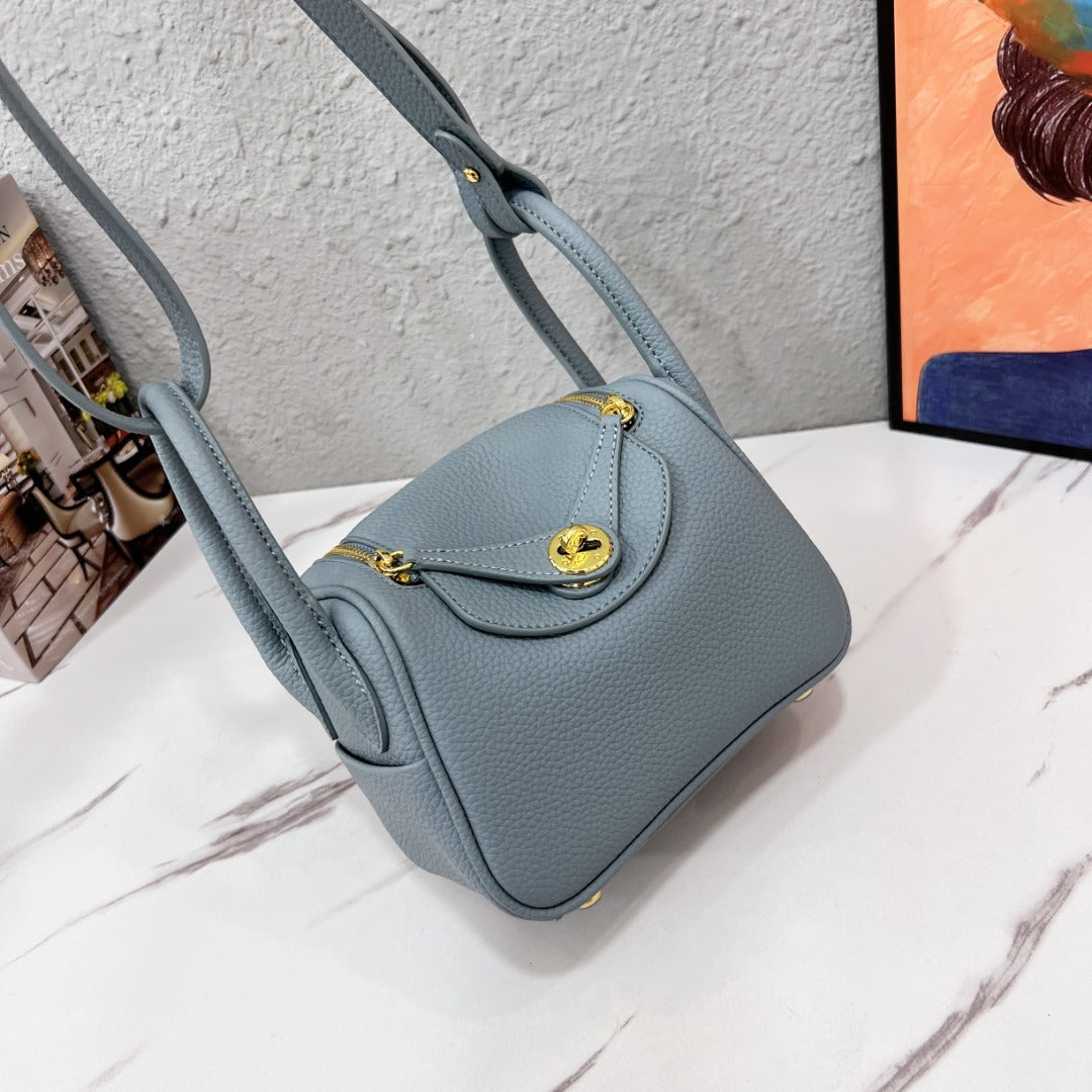 Women's Lindy Cowhide Underarm Pillow Advanced Texture Armpit Bags