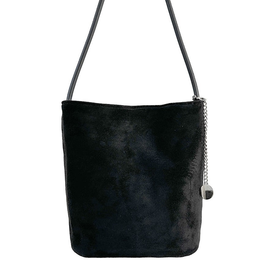 Women's Fashionable Korean Style Cylinder Retro Commuter Handbags