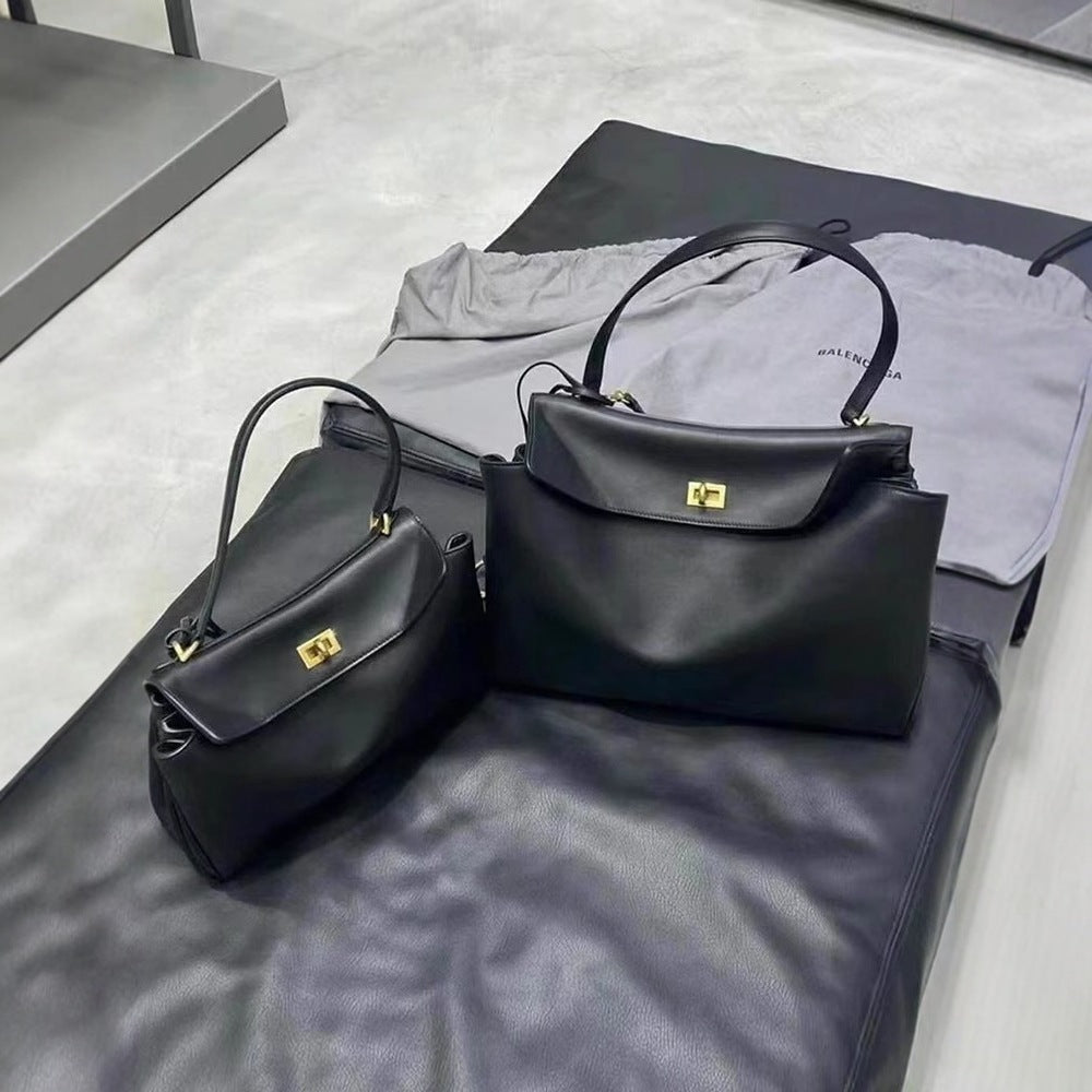 Charming Cowhide Large Capacity Commuter Portable Handbags