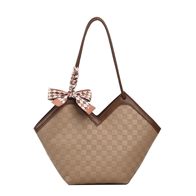Women's High-grade Large Capacity Fashion Commuter Retro Tote Bags