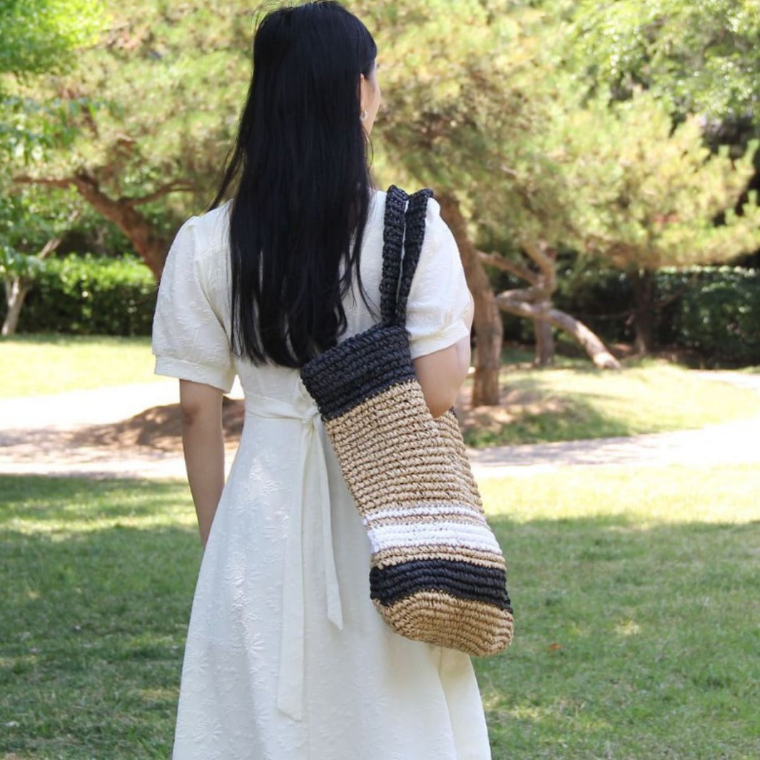 Women's Woven Handmade Beach Mori Style Solid Handbags