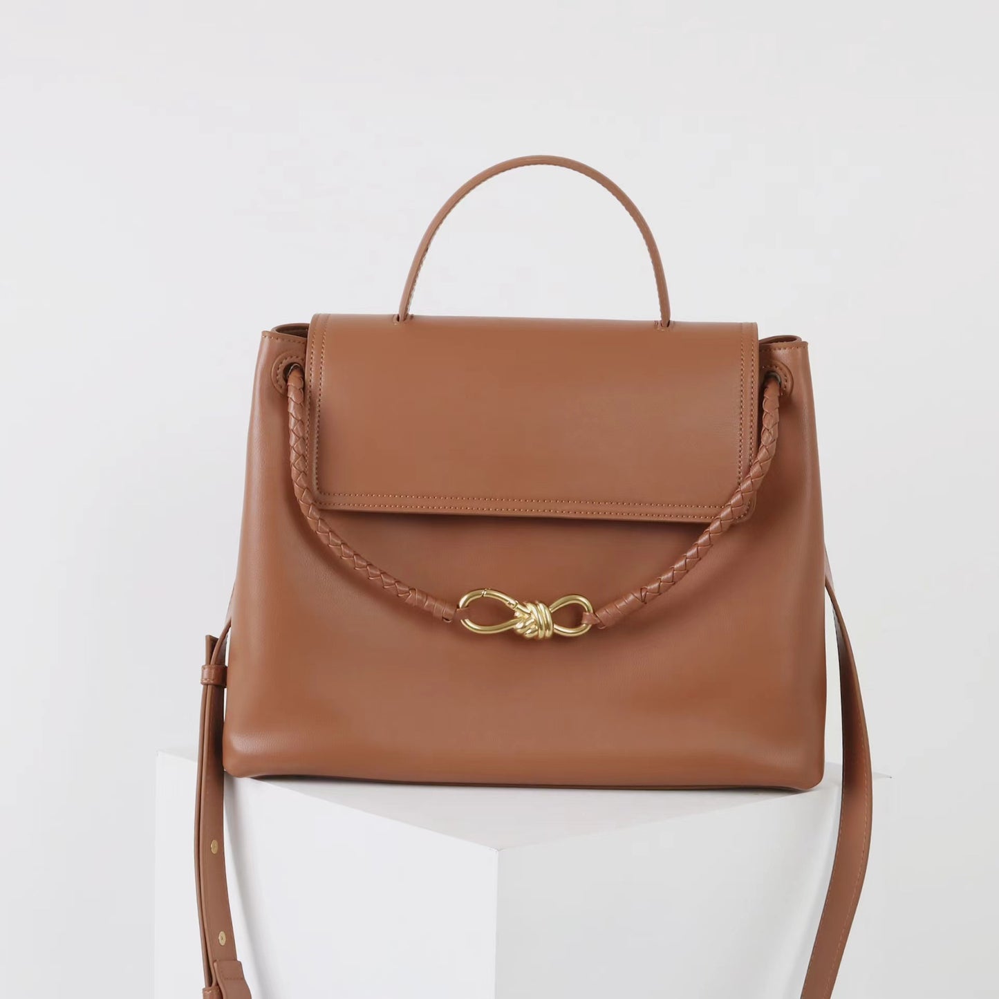 Glossy Cowhide Bow Metal Bends Hitches Handbags