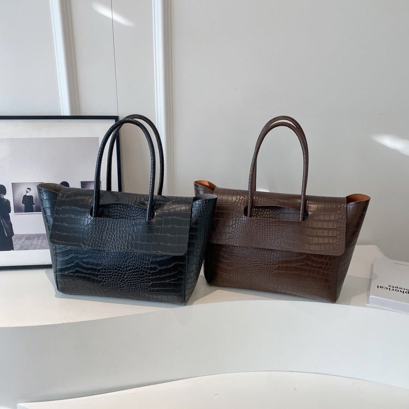 Women's Large Capacity Textured Korean Style Trendy Tote Bags