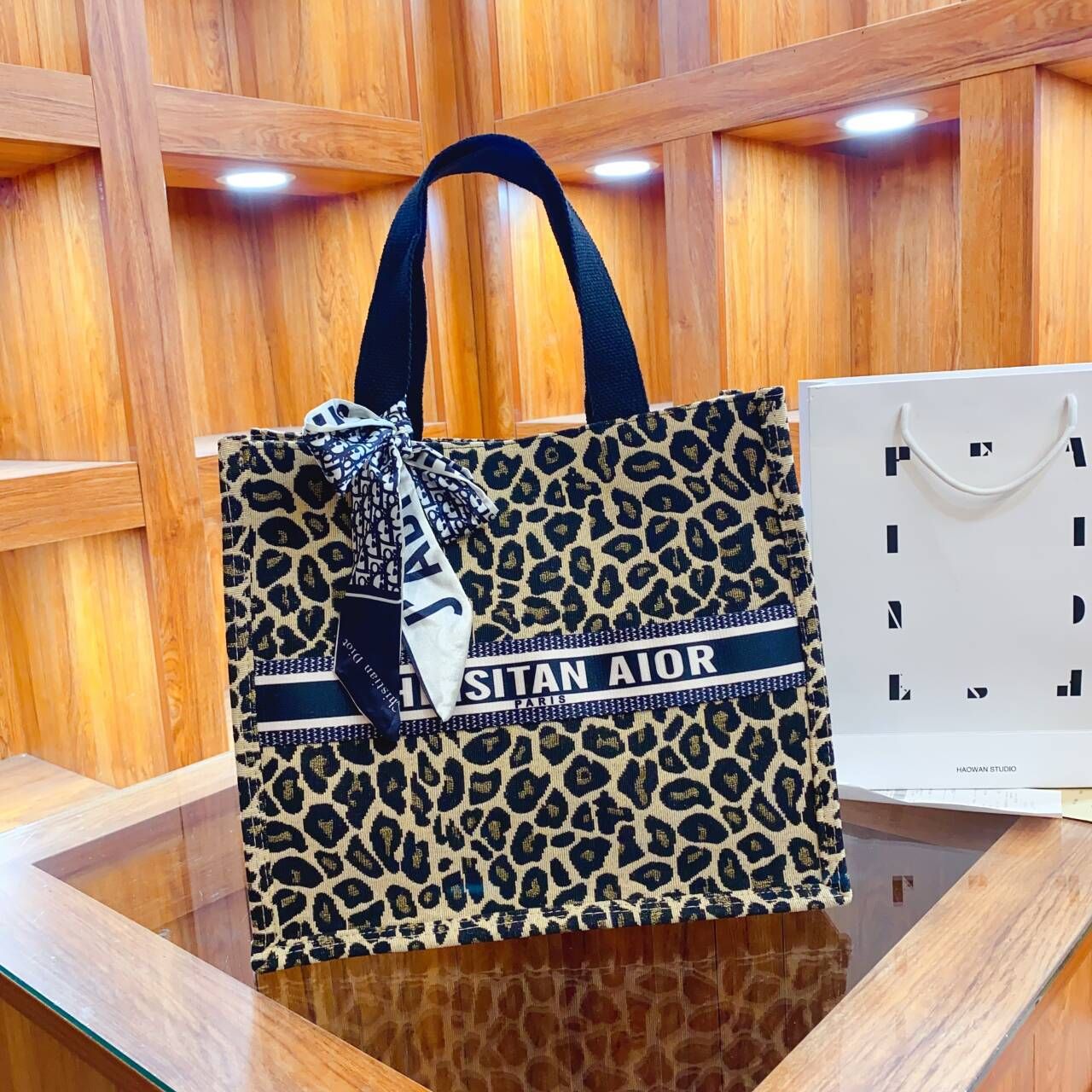 Women's Fashion Trendy Large Capacity Shopping Handbags