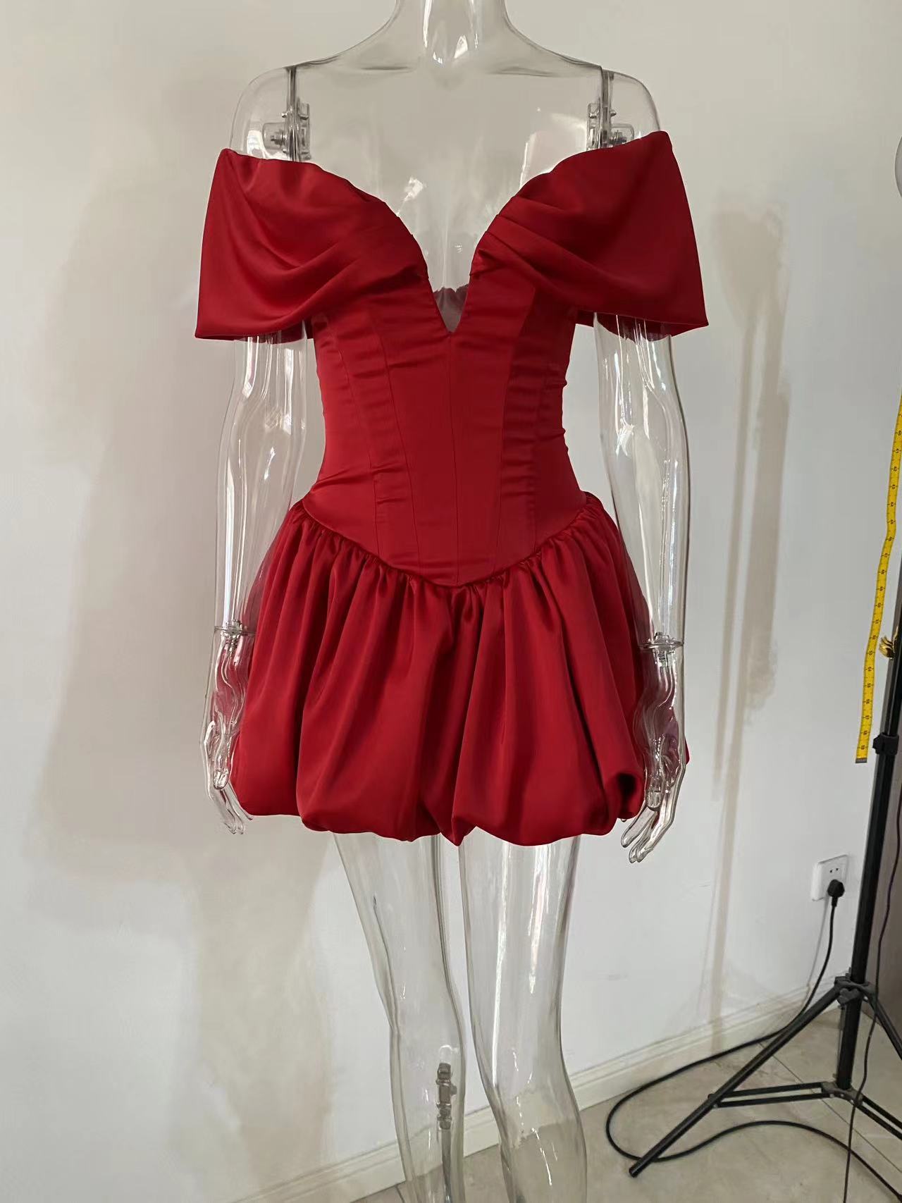 Tube Red Flower Bag Dress Holiday Dresses