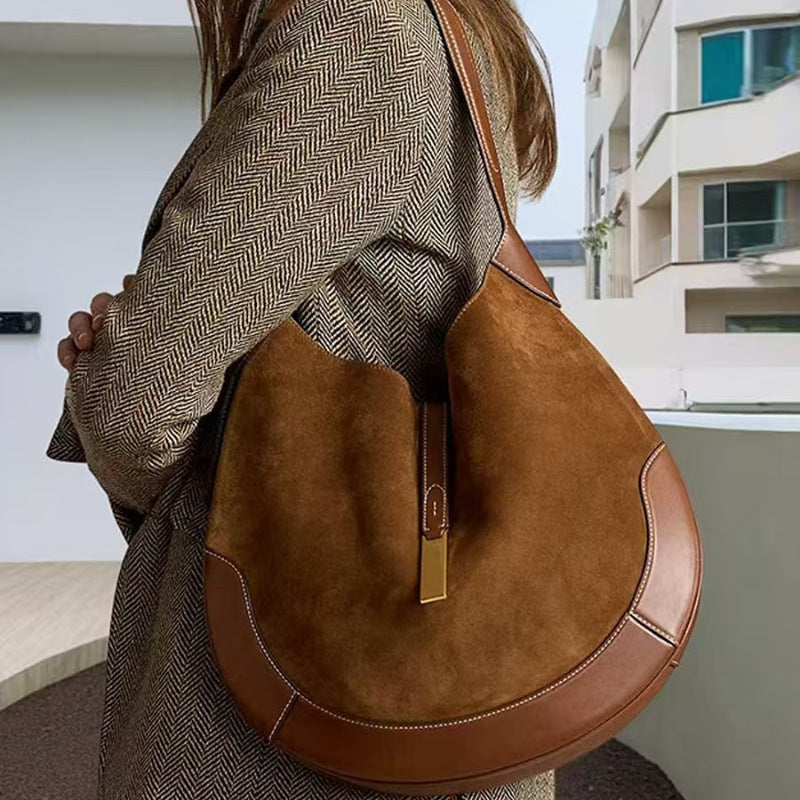 Beautiful Retro Dumpling Large Capacity Commuter Bags