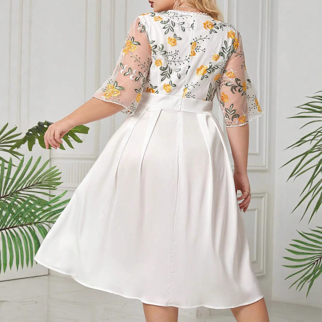 Women's Large Dress Embroidered Lace Cocktail Dresses