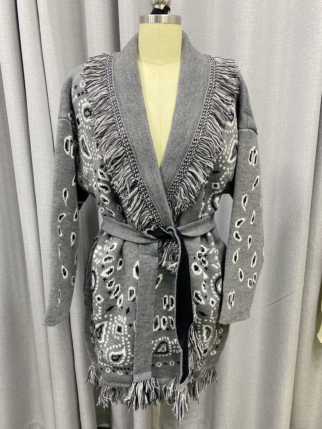 Women's Jacquard Thick Knit Loose Mid-length Tassel Sweaters