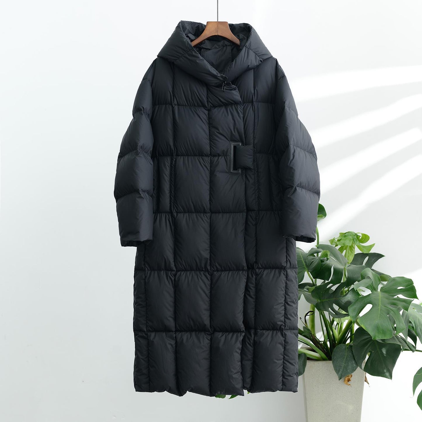 Women's Duck Down Long Hooded Thickened Warm Jackets