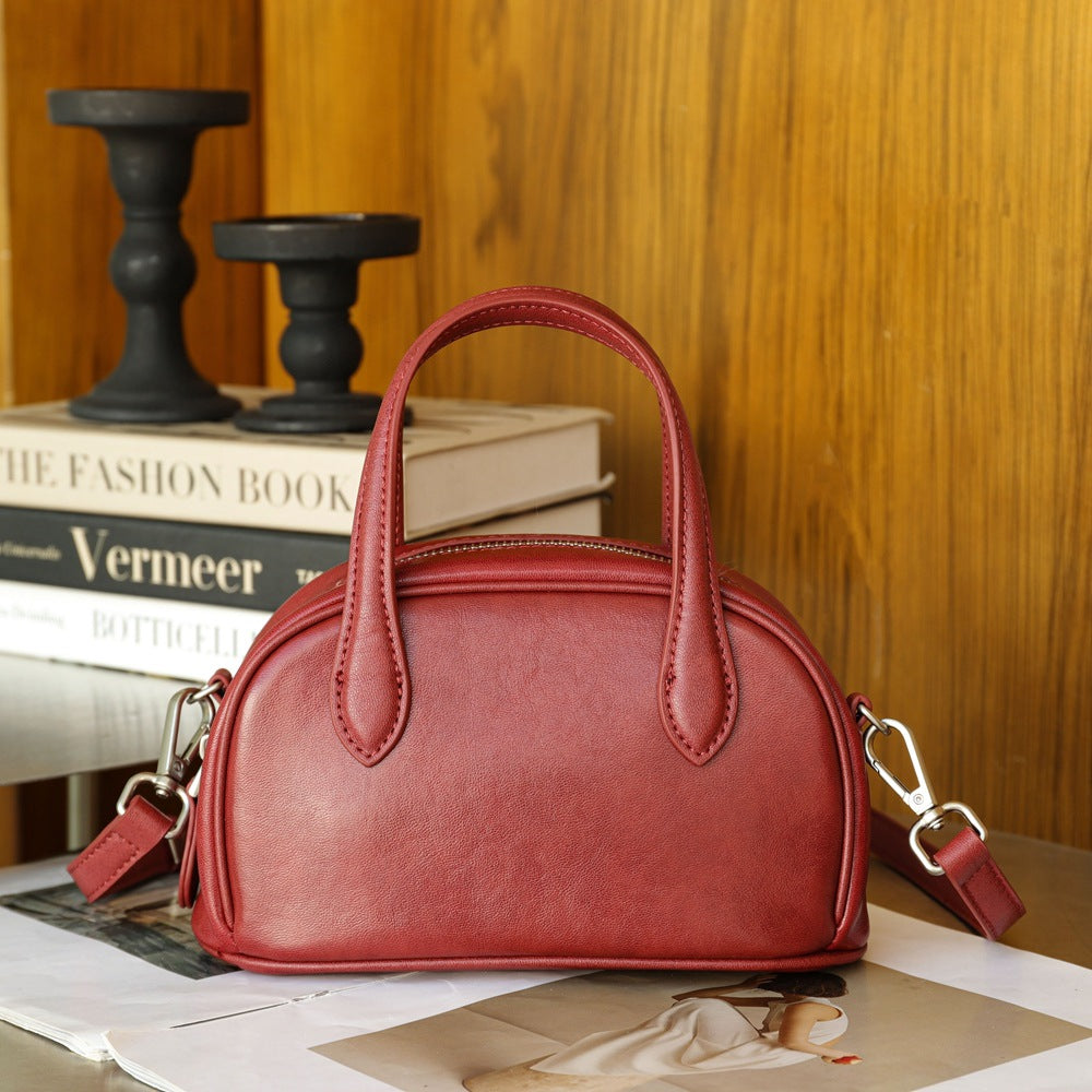 Women's Vegetable Tanning Boston Bowling Niche Crossbody Bags