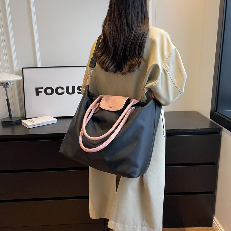 Women's Contrast Color Large Capacity Commuter Mummy Travel Bags