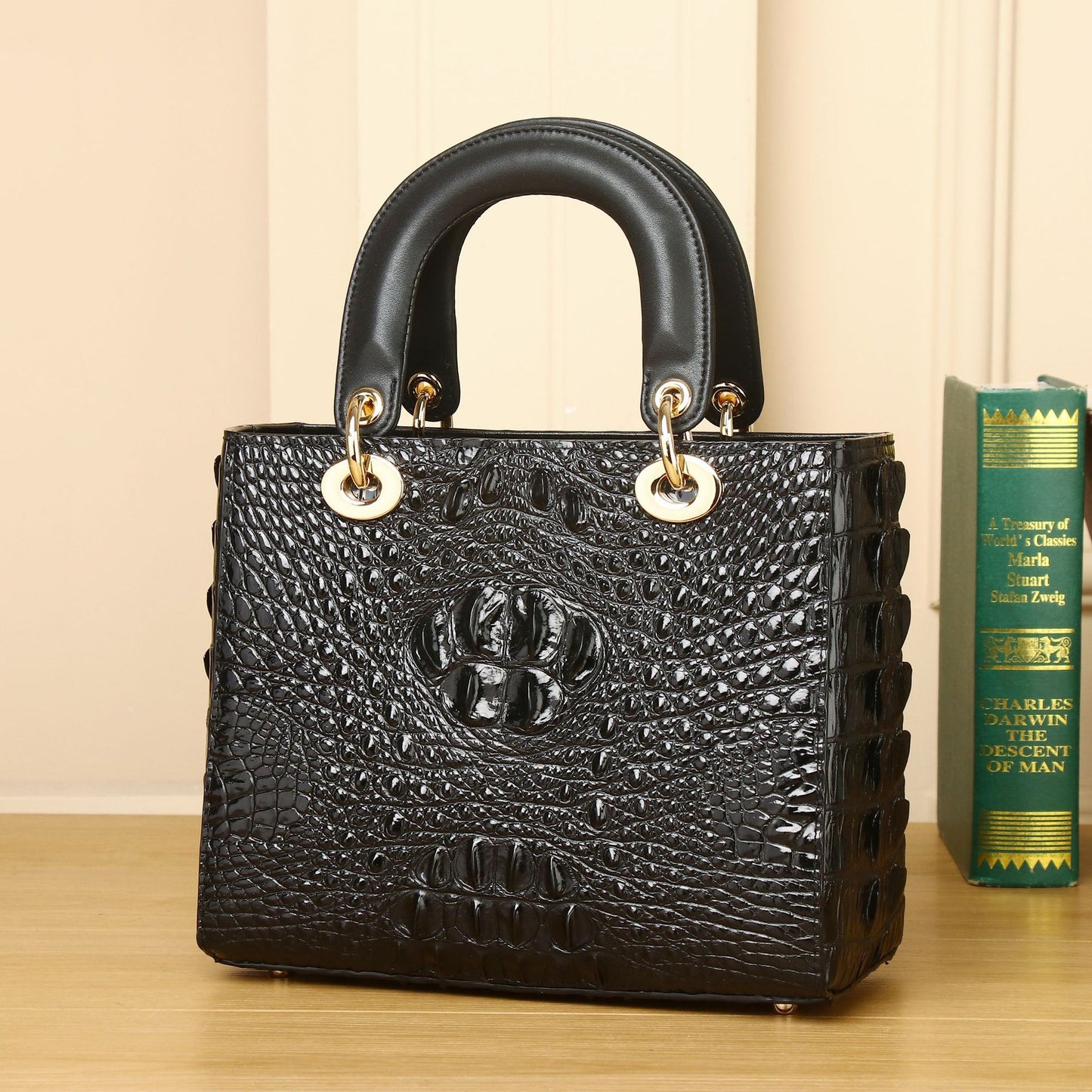 Women's Crocodile Fishbone Pattern Diana Classic Portable Handbags