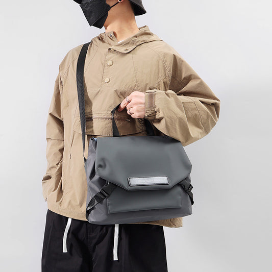 Men's Simple Commute Large Capacity Derm Men's Messenger Bags