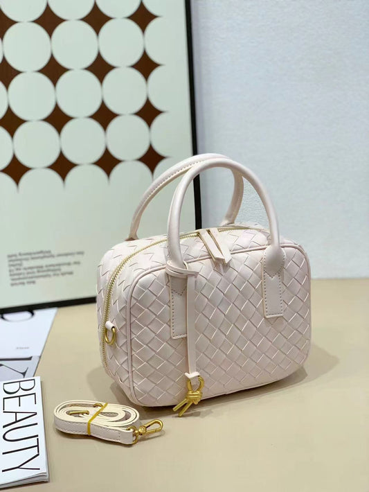 Versatile Hand-woven Pillow Large Capacity Bowling Handbags