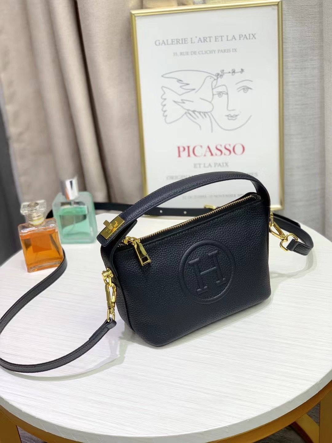 Women's Box Genuine Leather Portable Large Capacity Handbags