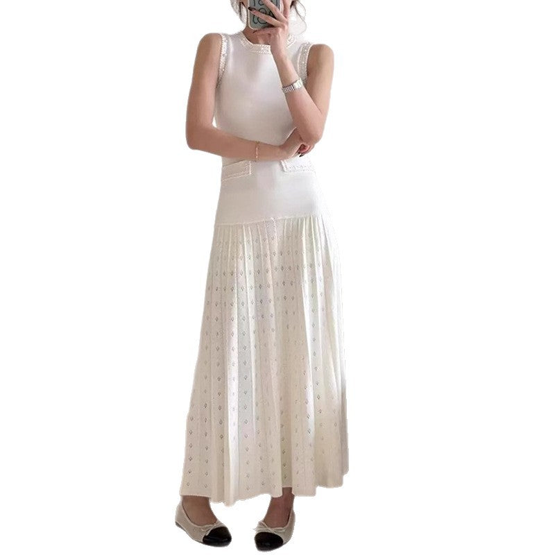 Women's Round Neck Sleeveless Dress Slim Fit Waist Dresses