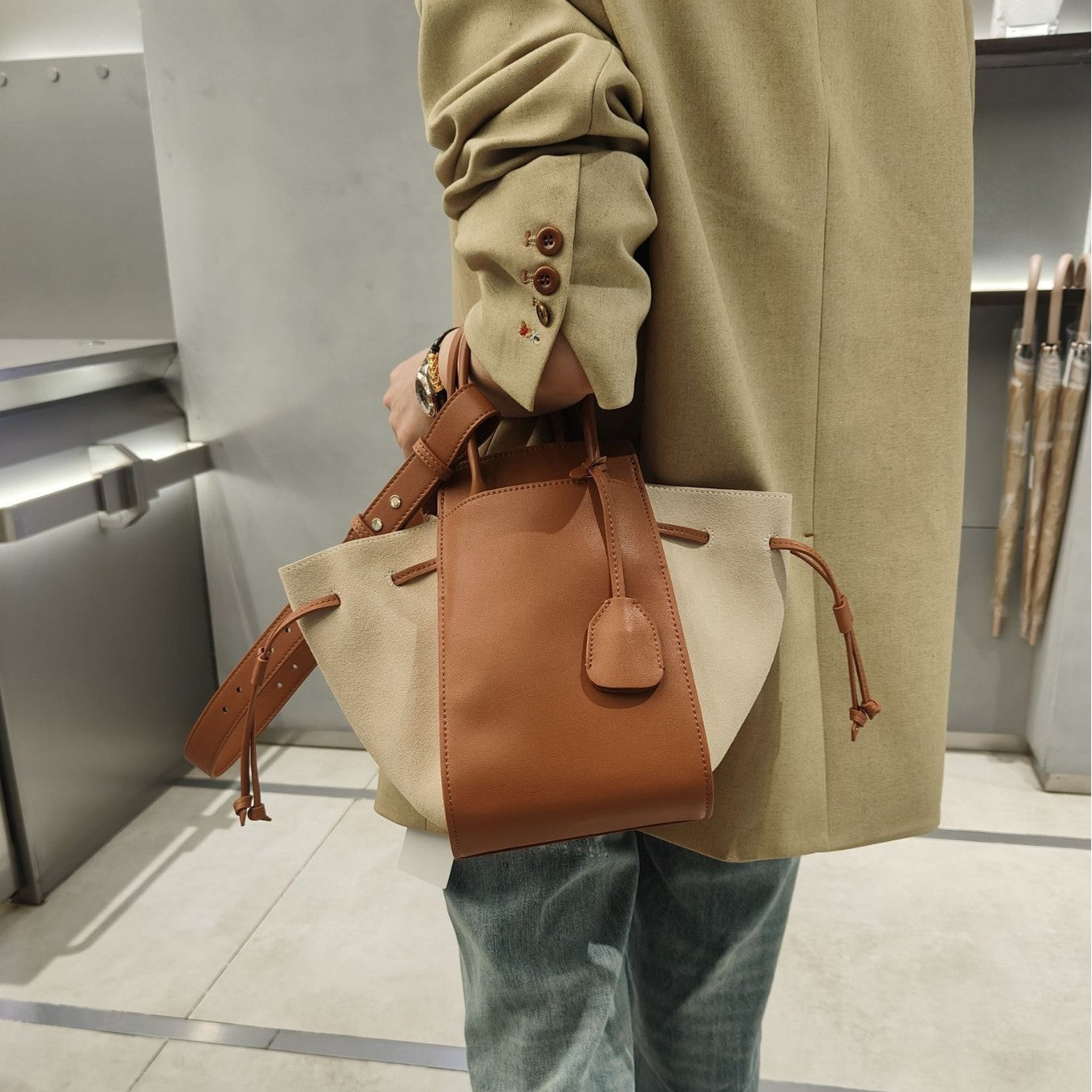 Women's Trendy Wings Layer Cowhide Soft Leather Bags