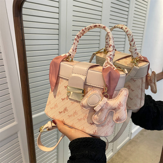 Women's Popular Fashionable High-grade Portable Makeup Shoulder Bags