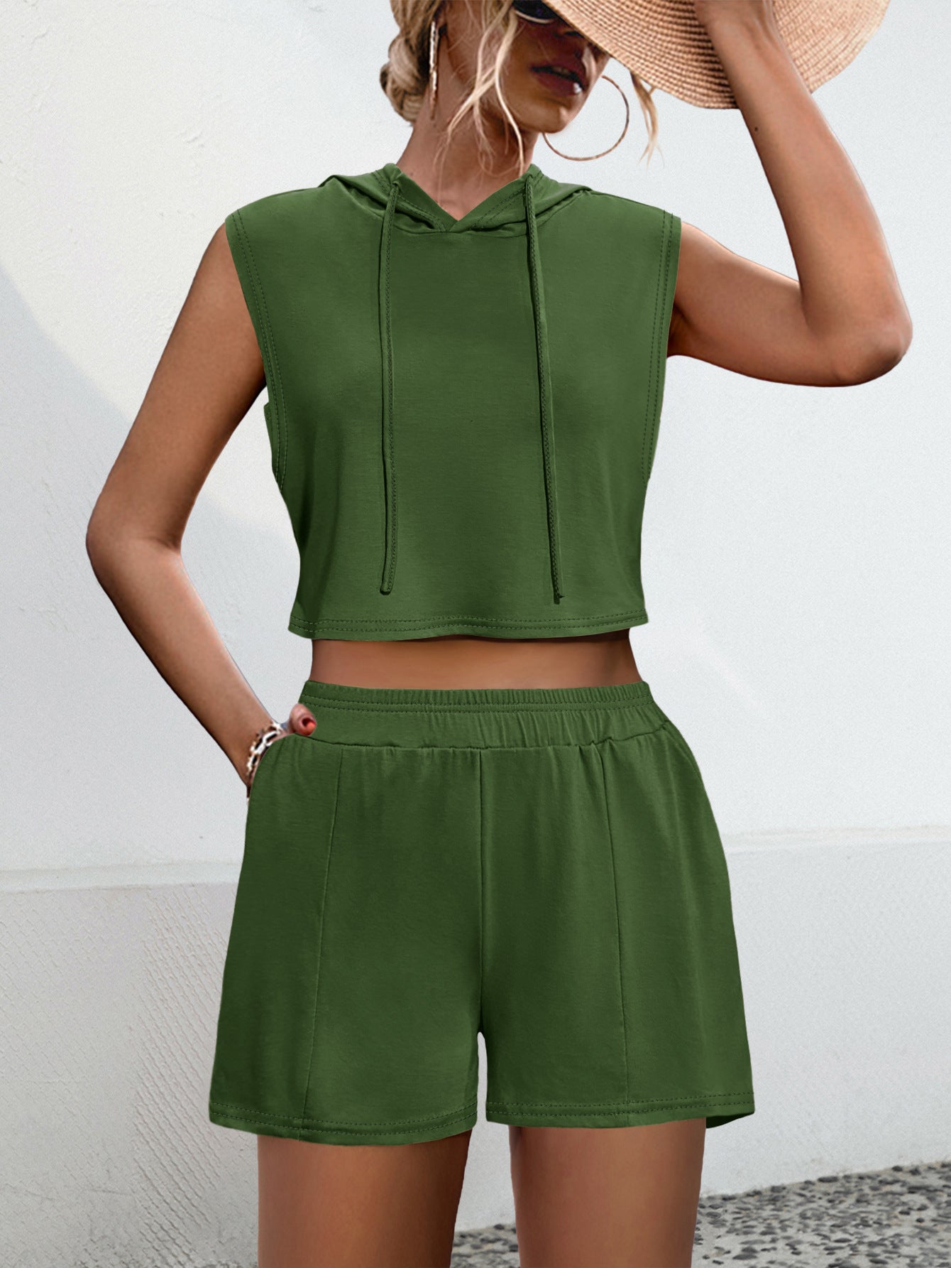 Hooded Sleeveless Stitching Tied Pocket 2 Piece Shorts