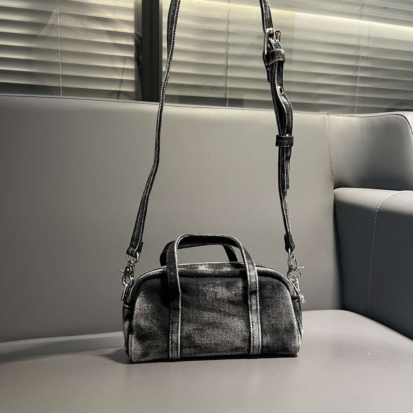 Classic Pretty Popular Boston Mobile Fashion Small Square Bags