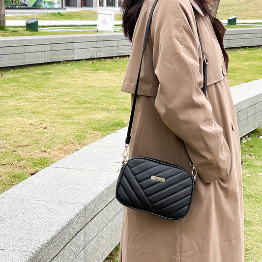 Embroidered Large Capacity Trendy Fashion Solid Bags