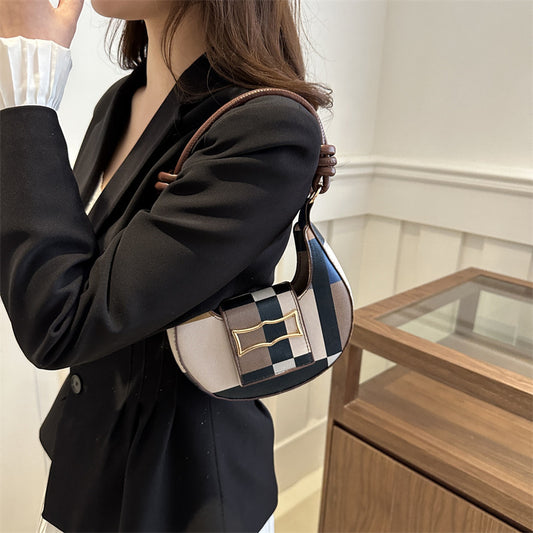 Women's Summer Fashion Crescent Simple Texture Design Crossbody Bags
