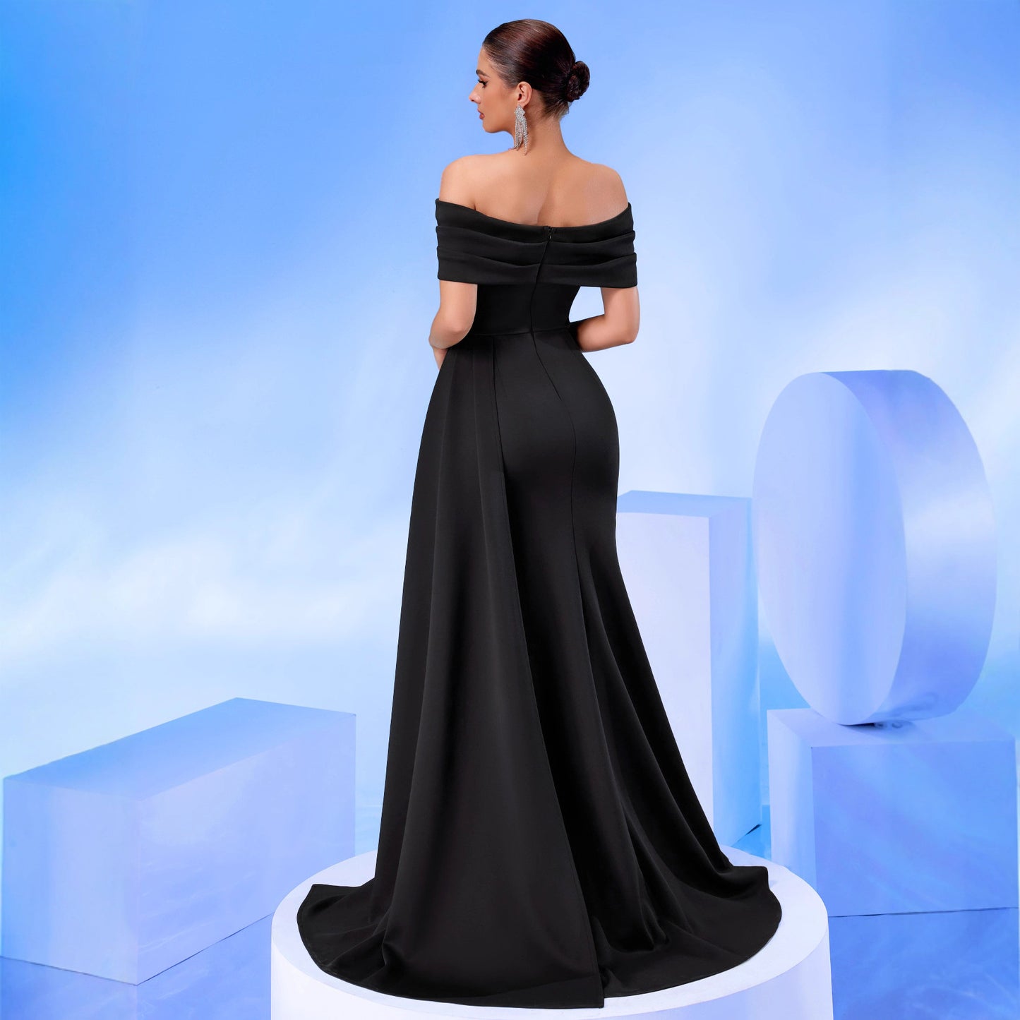 Solid Color Slim Fit Slit Fishtail Dinner Party Host Light Dress