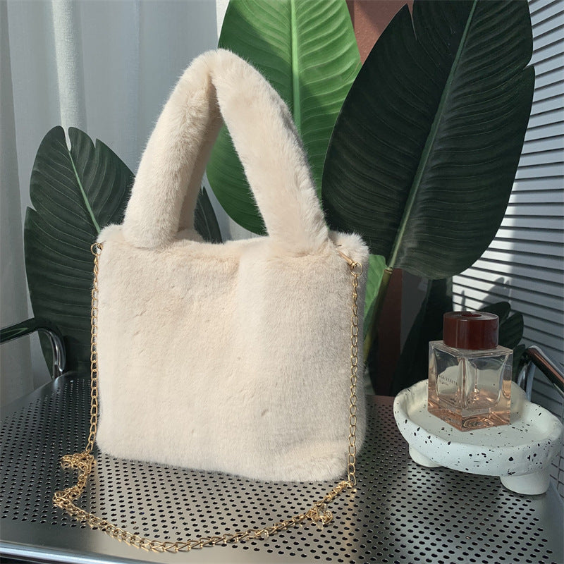 Women's Simple Plush One Fresh Korean Style Handbags