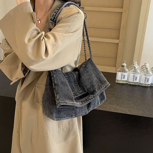 Women's Large Capacity Chain High Sense Class Shoulder Bags
