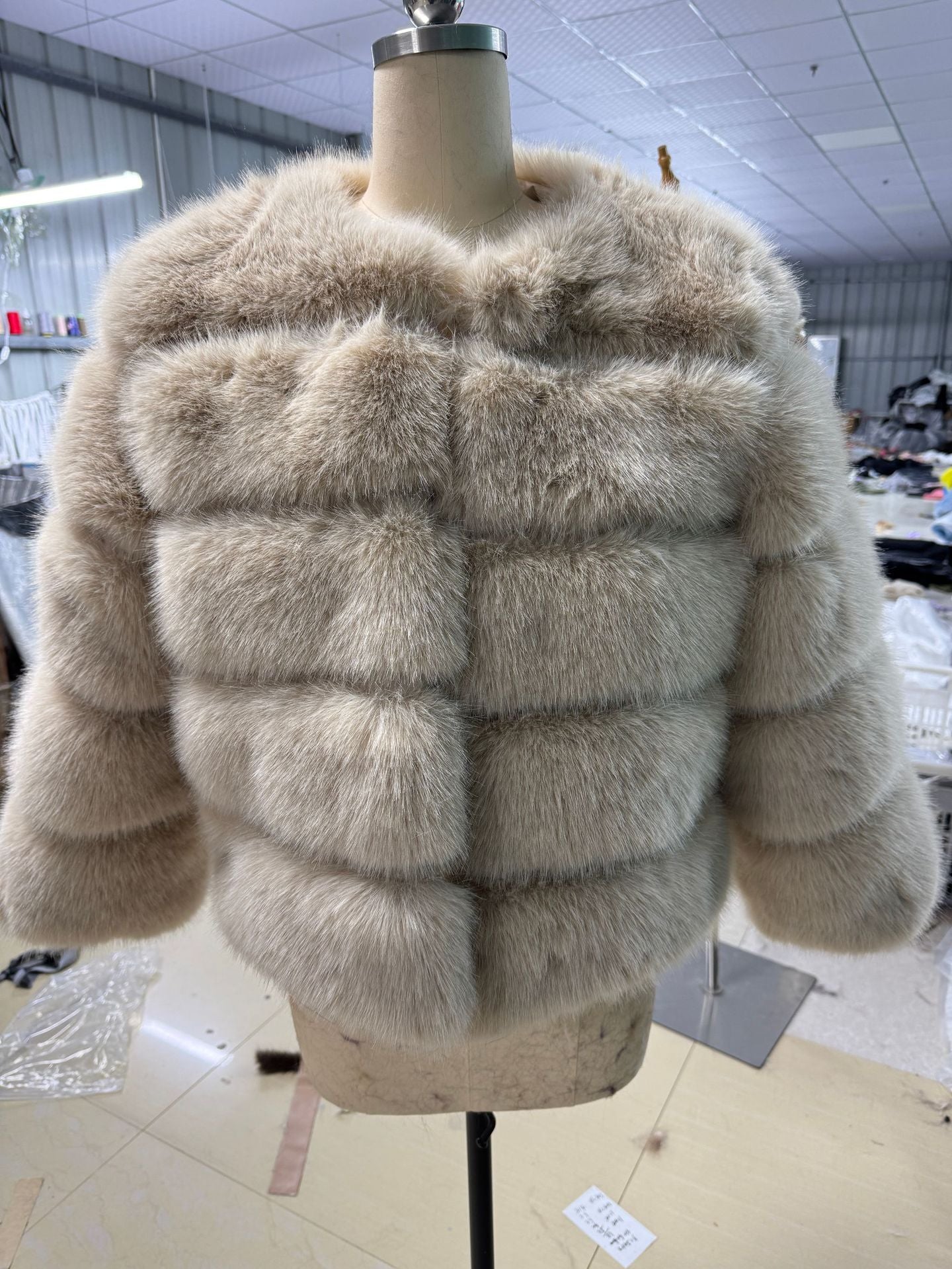 Women's Fur Imitation Fox Faux Long Sleeve Coats