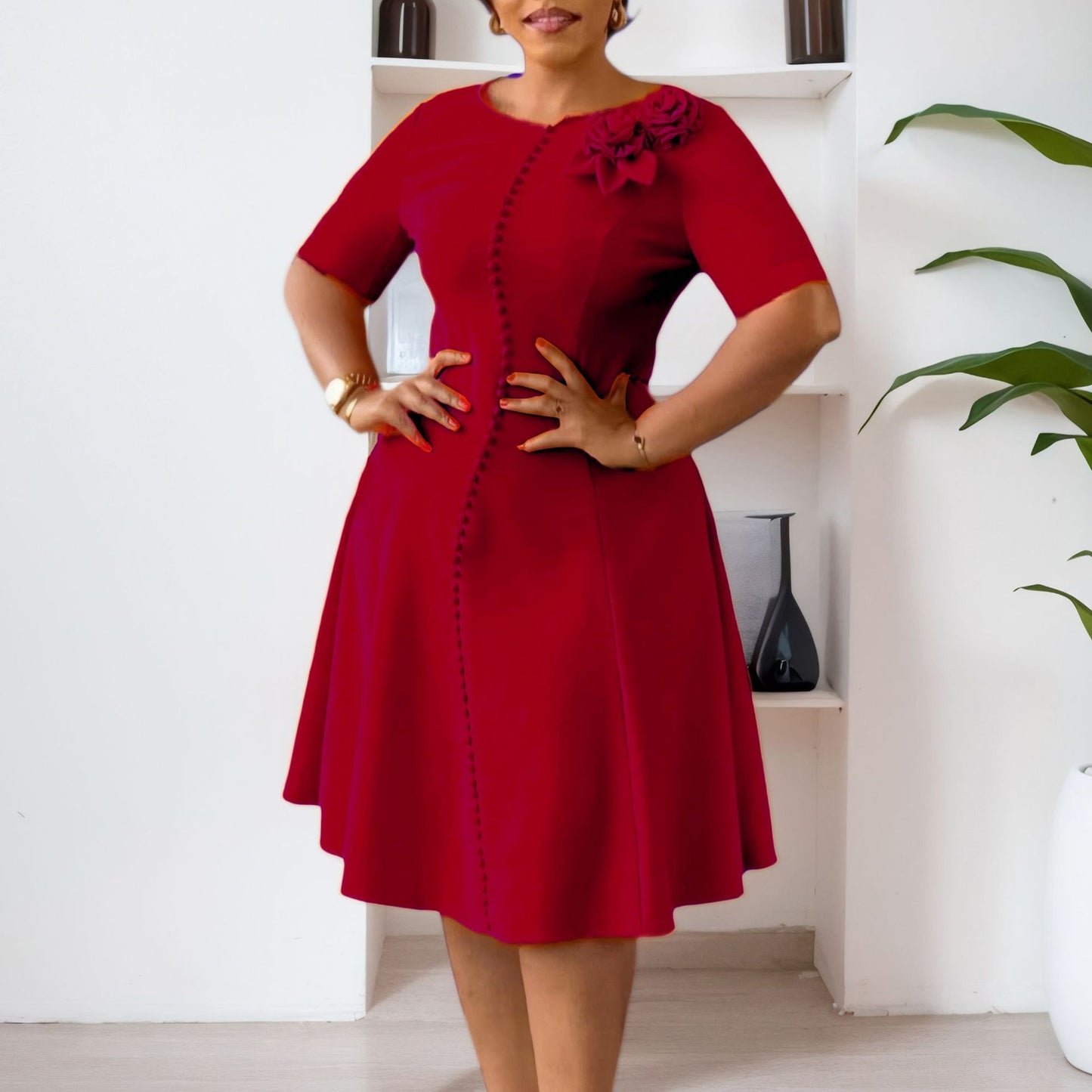 Women's Short-sleeved Solid Color Round Neck Elegant Dresses