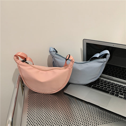 Women's Pretty Unique Dumpling Portable Nylon Bags