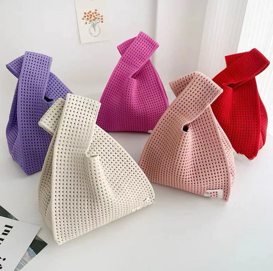 Women's Solid Color Knitted Wrist Simple Carrying Tote Bags