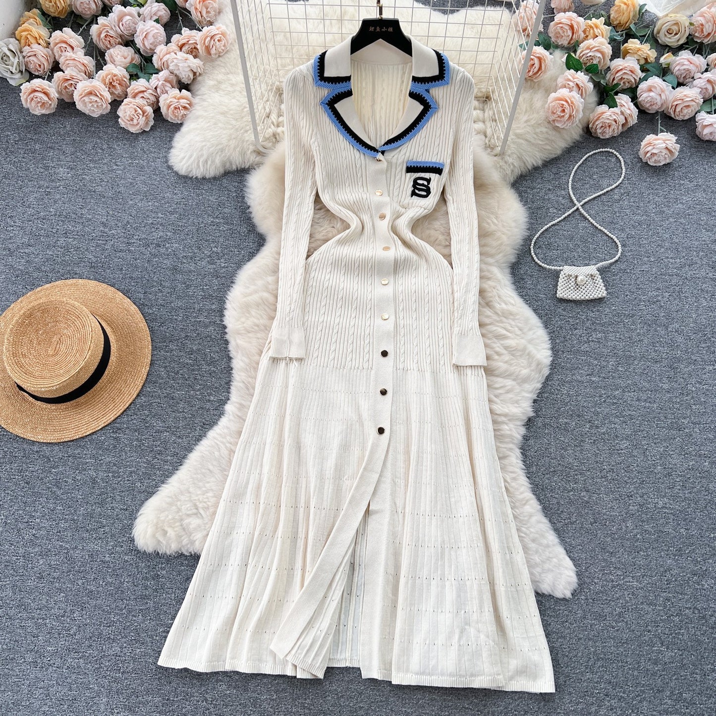 Contrast Color Lapels Knitted Dress Letter Dresses